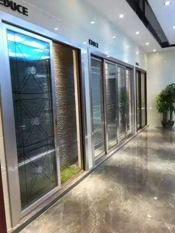 阳光门窗